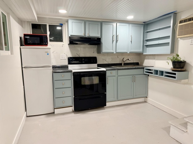 803 Houghton, ROCKFORD, Illinois 61102, 2 Bedrooms Bedrooms, ,2 BathroomsBathrooms,House,For Sale,Houghton,202507047