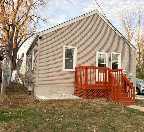 803 Houghton, ROCKFORD, Illinois 61102, 2 Bedrooms Bedrooms, ,2 BathroomsBathrooms,House,For Sale,Houghton,202507047