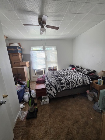 328 Douglas, FREEPORT, Illinois 61032, ,2 Units,For Sale,Douglas,202505932