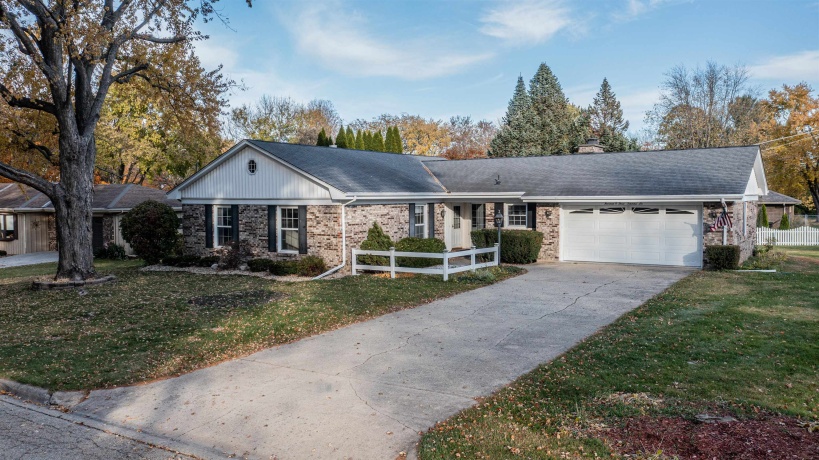 1403 Timothee, MENDOTA, Illinois 61342, 3 Bedrooms Bedrooms, ,3 BathroomsBathrooms,House,For Sale,Timothee,202507067