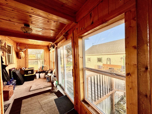 12916 Grange Hall, CAPRON, Illinois 61012, 4 Bedrooms Bedrooms, ,2 BathroomsBathrooms,House,For Sale,Grange Hall,202507073