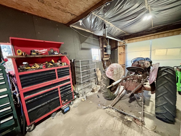 12916 Grange Hall, CAPRON, Illinois 61012, 4 Bedrooms Bedrooms, ,2 BathroomsBathrooms,House,For Sale,Grange Hall,202507073