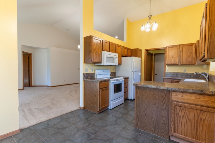 5269 Windsor, LOVES PARK, Illinois 61111, 2 Bedrooms Bedrooms, ,2 BathroomsBathrooms,Condominium,For Sale,Windsor,202507074