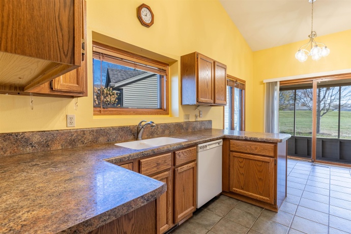 5269 Windsor, LOVES PARK, Illinois 61111, 2 Bedrooms Bedrooms, ,2 BathroomsBathrooms,Condominium,For Sale,Windsor,202507074