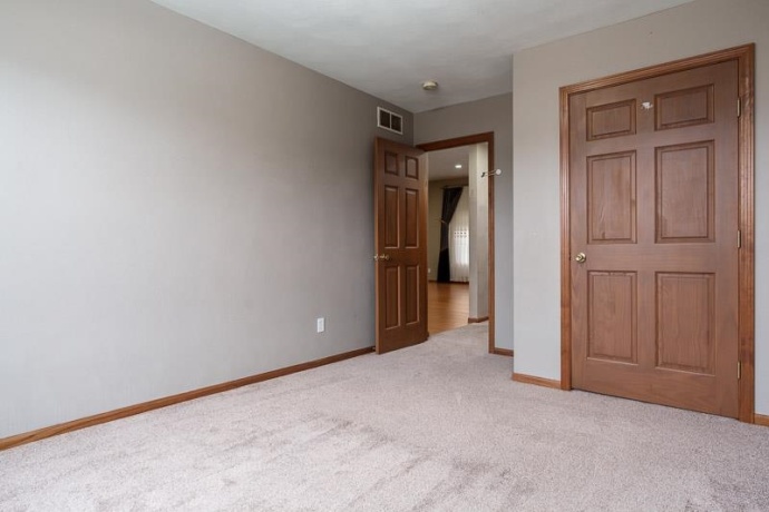 3075 Derbyshire, MACHESNEY PARK, Illinois 61115, 3 Bedrooms Bedrooms, ,2 BathroomsBathrooms,House,For Sale,Derbyshire,202506572