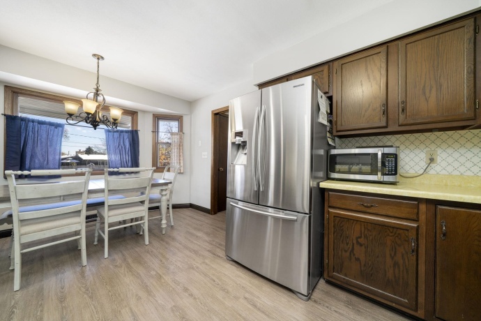 6525 Broadview, BELVIDERE, Illinois 61008, 2 Bedrooms Bedrooms, ,2 BathroomsBathrooms,House,For Sale,Broadview,202507075