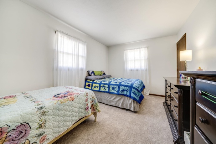 6525 Broadview, BELVIDERE, Illinois 61008, 2 Bedrooms Bedrooms, ,2 BathroomsBathrooms,House,For Sale,Broadview,202507075