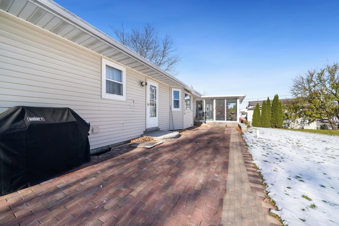 6525 Broadview, BELVIDERE, Illinois 61008, 2 Bedrooms Bedrooms, ,2 BathroomsBathrooms,House,For Sale,Broadview,202507075