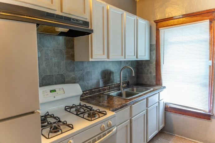 302 Prospect, FREEPORT, Illinois 61032, ,2 Units,For Sale,Prospect,202507076