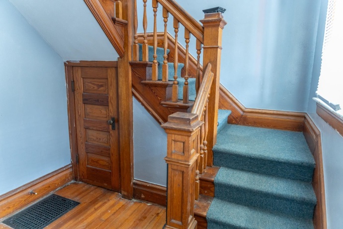 302 Prospect, FREEPORT, Illinois 61032, ,2 Units,For Sale,Prospect,202507076