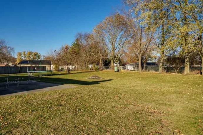 11803 Hayloft, ROSCOE, Illinois 61073, 3 Bedrooms Bedrooms, ,2 BathroomsBathrooms,House,For Sale,Hayloft,202507077