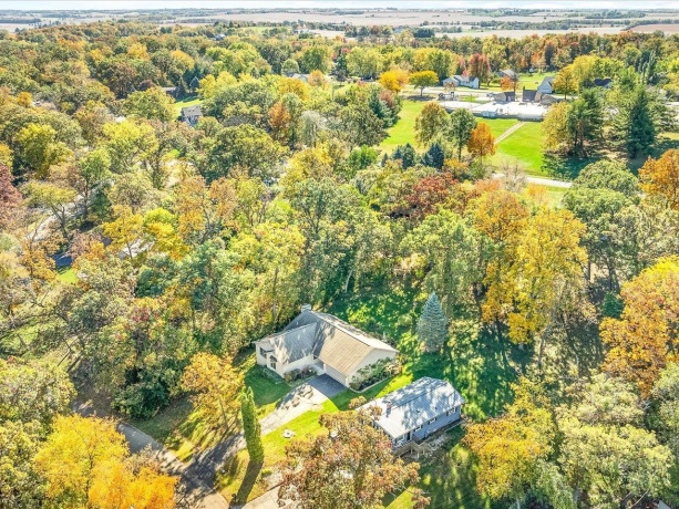 1969 Baintree, LAKE SUMMERSET, Illinois 61019, 3 Bedrooms Bedrooms, ,2 BathroomsBathrooms,House,For Sale,Baintree,202507078