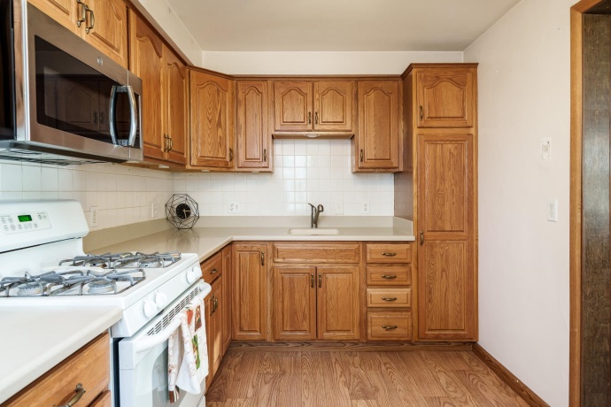 3020 Barrington, ROCKFORD, Illinois 61107, 4 Bedrooms Bedrooms, ,2 BathroomsBathrooms,House,For Sale,Barrington,202507079