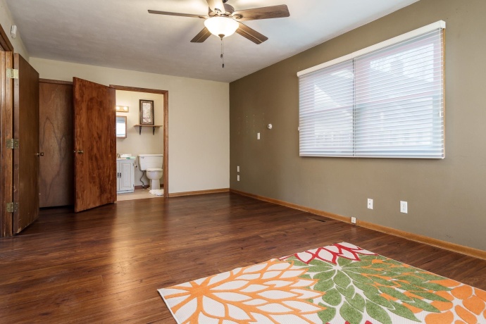 3020 Barrington, ROCKFORD, Illinois 61107, 4 Bedrooms Bedrooms, ,2 BathroomsBathrooms,House,For Sale,Barrington,202507079