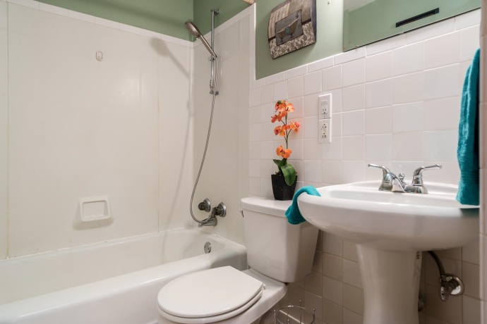 3020 Barrington, ROCKFORD, Illinois 61107, 4 Bedrooms Bedrooms, ,2 BathroomsBathrooms,House,For Sale,Barrington,202507079