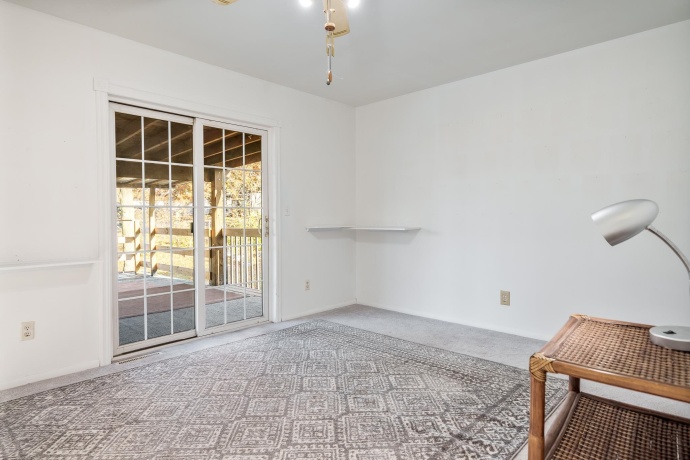 3107 La Salle, ROCKFORD, Illinois 61114, 5 Bedrooms Bedrooms, ,2 BathroomsBathrooms,House,For Sale,La Salle,202507081