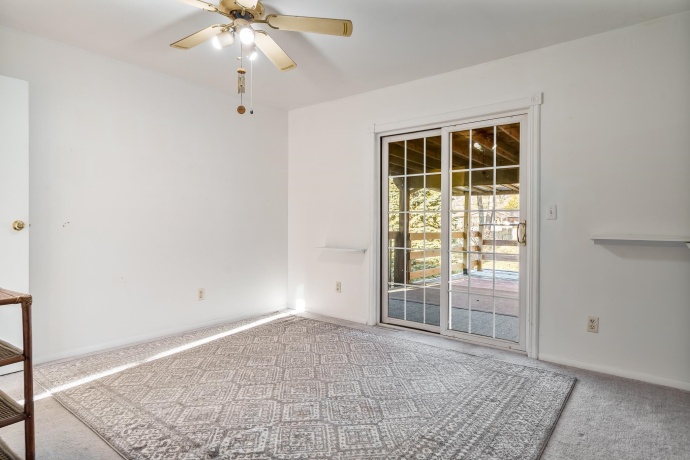 3107 La Salle, ROCKFORD, Illinois 61114, 5 Bedrooms Bedrooms, ,2 BathroomsBathrooms,House,For Sale,La Salle,202507081