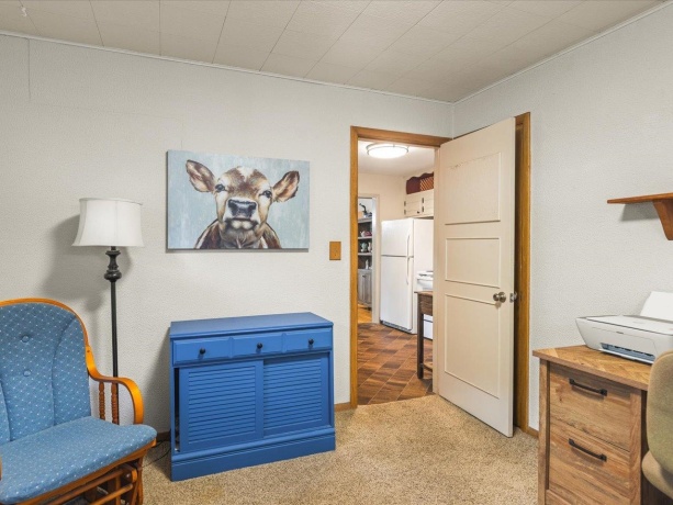 328 Vale, ROCKFORD, Illinois 61108, 3 Bedrooms Bedrooms, ,2 BathroomsBathrooms,House,For Sale,Vale,202507085