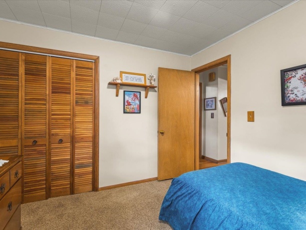 328 Vale, ROCKFORD, Illinois 61108, 3 Bedrooms Bedrooms, ,2 BathroomsBathrooms,House,For Sale,Vale,202507085