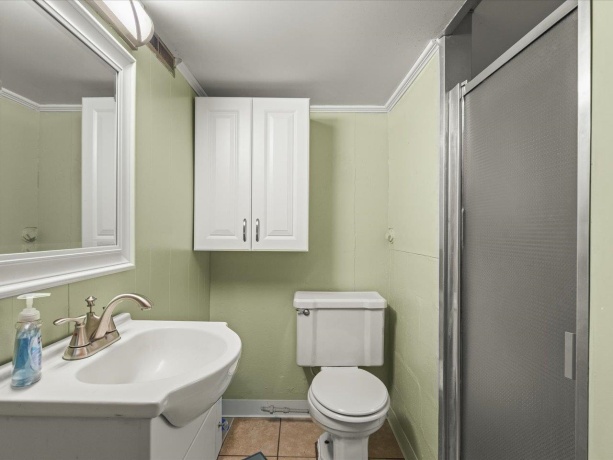 328 Vale, ROCKFORD, Illinois 61108, 3 Bedrooms Bedrooms, ,2 BathroomsBathrooms,House,For Sale,Vale,202507085