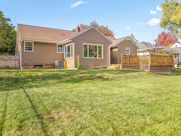 328 Vale, ROCKFORD, Illinois 61108, 3 Bedrooms Bedrooms, ,2 BathroomsBathrooms,House,For Sale,Vale,202507085