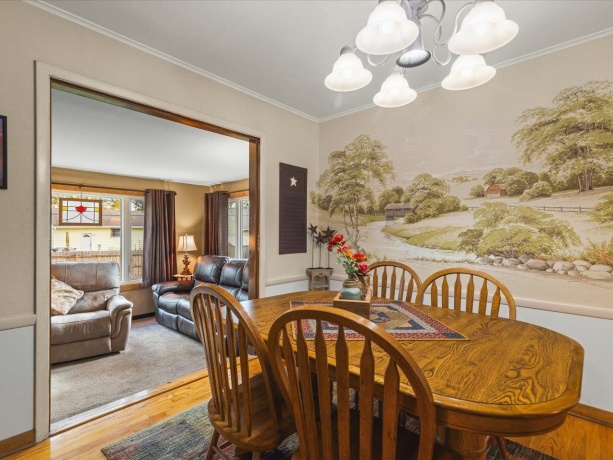 328 Vale, ROCKFORD, Illinois 61108, 3 Bedrooms Bedrooms, ,2 BathroomsBathrooms,House,For Sale,Vale,202507085