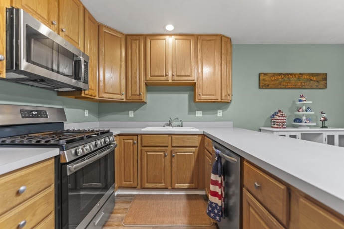 2108 Lake Summerset, LAKE SUMMERSET, Illinois 61019, 4 Bedrooms Bedrooms, ,2 BathroomsBathrooms,House,For Sale,Lake Summerset,202503425