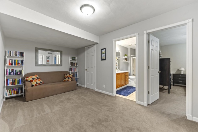 2108 Lake Summerset, LAKE SUMMERSET, Illinois 61019, 4 Bedrooms Bedrooms, ,2 BathroomsBathrooms,House,For Sale,Lake Summerset,202503425