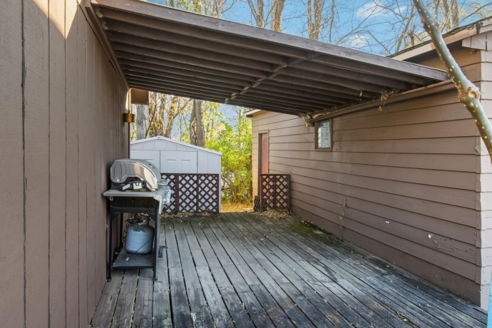 506 Eells, DIXON, Illinois 61021, 3 Bedrooms Bedrooms, ,1 BathroomBathrooms,House,For Sale,Eells,202507086