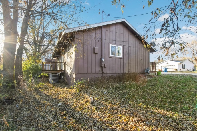 506 Eells, DIXON, Illinois 61021, 3 Bedrooms Bedrooms, ,1 BathroomBathrooms,House,For Sale,Eells,202507086