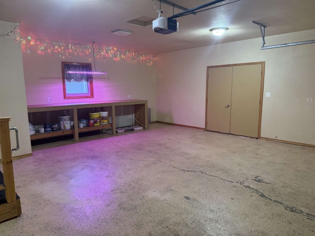 4356 Antelope, ROCKFORD, Illinois 61109, 3 Bedrooms Bedrooms, ,2 BathroomsBathrooms,House,For Sale,Antelope,202506456