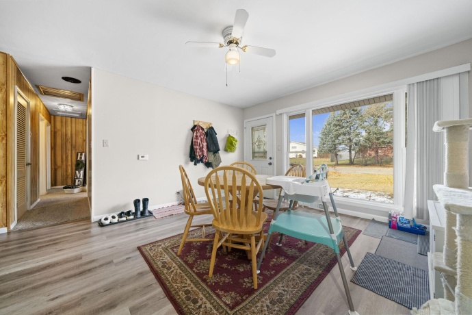 601 1st, MOUNT MORRIS, Illinois 61054, 2 Bedrooms Bedrooms, ,1 BathroomBathrooms,House,For Sale,1st,202507088