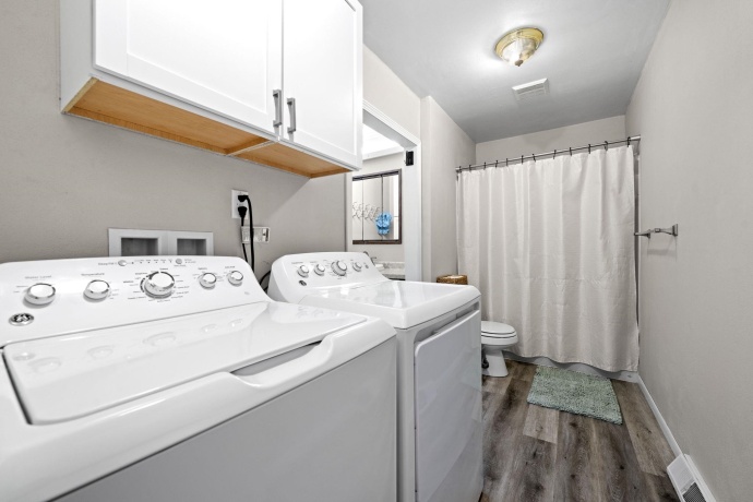 601 1st, MOUNT MORRIS, Illinois 61054, 2 Bedrooms Bedrooms, ,1 BathroomBathrooms,House,For Sale,1st,202507088