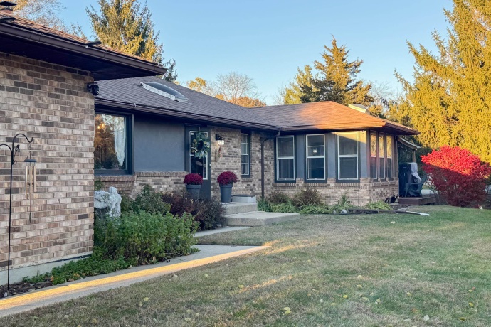 14737 Manor, SOUTH BELOIT, Illinois 61080, 3 Bedrooms Bedrooms, ,3 BathroomsBathrooms,House,For Sale,Manor,202507090