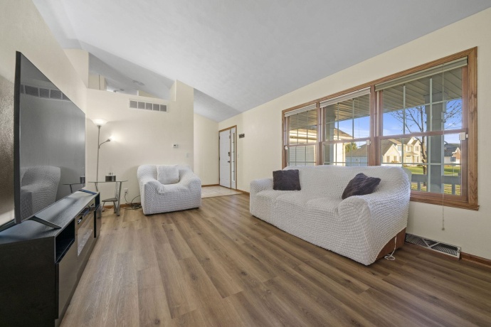 6618 Deer Isle, CHERRY VALLEY, Illinois 61016, 4 Bedrooms Bedrooms, ,3 BathroomsBathrooms,House,For Sale,Deer Isle,202507093