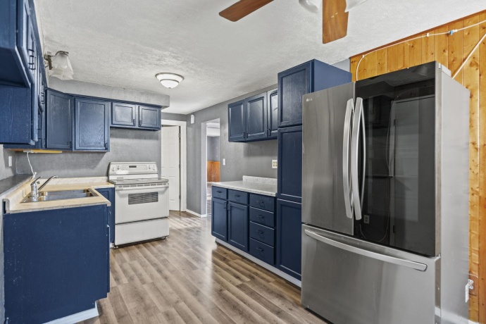 729 Perry, BELVIDERE, Illinois 61008, 3 Bedrooms Bedrooms, ,1 BathroomBathrooms,House,For Sale,Perry,202507095