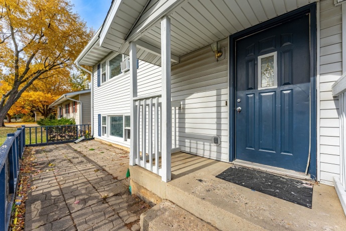 729 Perry, BELVIDERE, Illinois 61008, 3 Bedrooms Bedrooms, ,1 BathroomBathrooms,House,For Sale,Perry,202507095