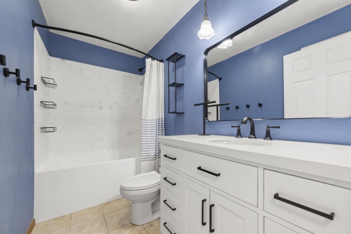 5716 Whispering, LOVES PARK, Illinois 61111, 4 Bedrooms Bedrooms, ,2 BathroomsBathrooms,House,For Sale,Whispering,202506768