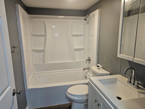 7913 Mildred, MACHESNEY PARK, Illinois 61115, 4 Bedrooms Bedrooms, ,1 BathroomBathrooms,House,For Sale,Mildred,202507099