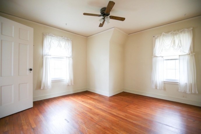 311 Brayton, MOUNT MORRIS, Illinois 61054, 4 Bedrooms Bedrooms, ,2 BathroomsBathrooms,House,For Sale,Brayton,202507102