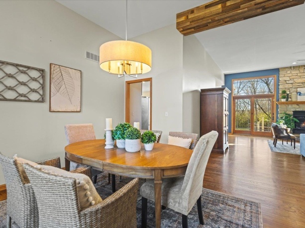 11335 Cross Creek Estates, BELVIDERE, Illinois 61008, 3 Bedrooms Bedrooms, ,2 BathroomsBathrooms,House,For Sale,Cross Creek Estates,202507103