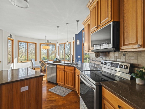 11335 Cross Creek Estates, BELVIDERE, Illinois 61008, 3 Bedrooms Bedrooms, ,2 BathroomsBathrooms,House,For Sale,Cross Creek Estates,202507103