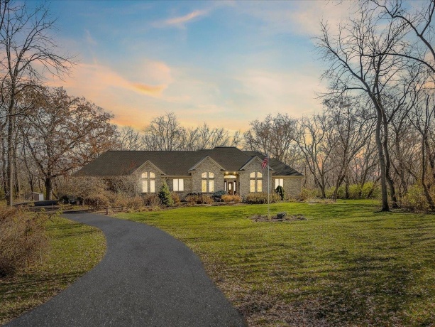 11335 Cross Creek Estates, BELVIDERE, Illinois 61008, 3 Bedrooms Bedrooms, ,2 BathroomsBathrooms,House,For Sale,Cross Creek Estates,202507103