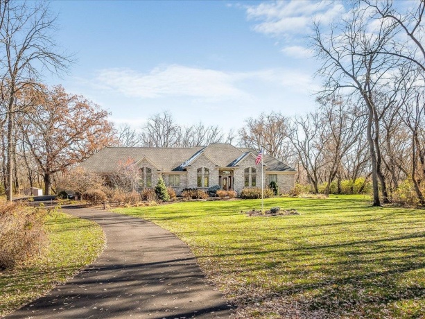 11335 Cross Creek Estates, BELVIDERE, Illinois 61008, 3 Bedrooms Bedrooms, ,2 BathroomsBathrooms,House,For Sale,Cross Creek Estates,202507103