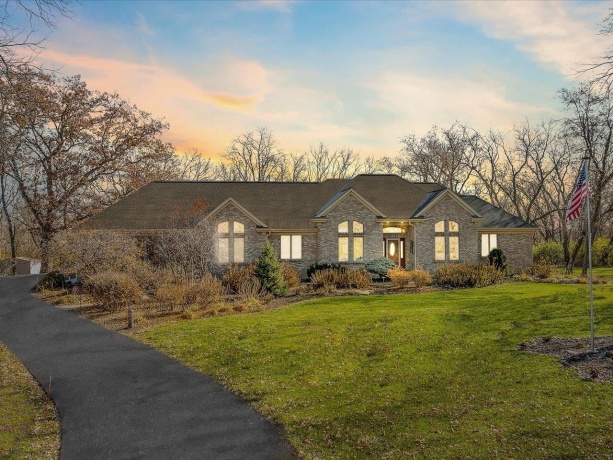 11335 Cross Creek Estates, BELVIDERE, Illinois 61008, 3 Bedrooms Bedrooms, ,2 BathroomsBathrooms,House,For Sale,Cross Creek Estates,202507103