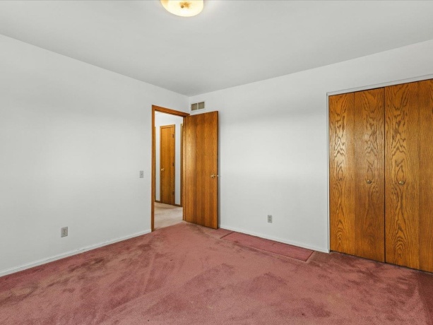 2110 Angle, DAKOTA, Illinois 61018, 4 Bedrooms Bedrooms, ,1 BathroomBathrooms,House,For Sale,Angle,202507106