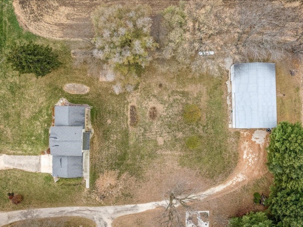 2110 Angle, DAKOTA, Illinois 61018, 4 Bedrooms Bedrooms, ,1 BathroomBathrooms,House,For Sale,Angle,202507106