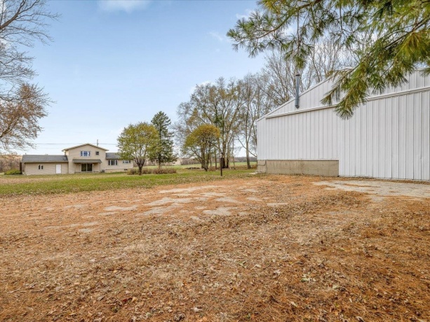 2110 Angle, DAKOTA, Illinois 61018, 4 Bedrooms Bedrooms, ,1 BathroomBathrooms,House,For Sale,Angle,202507106