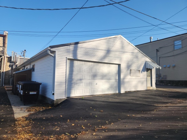 423-425 MAIN, PECATONICA, Illinois 61063, ,Commercial,For Sale,MAIN,202507109