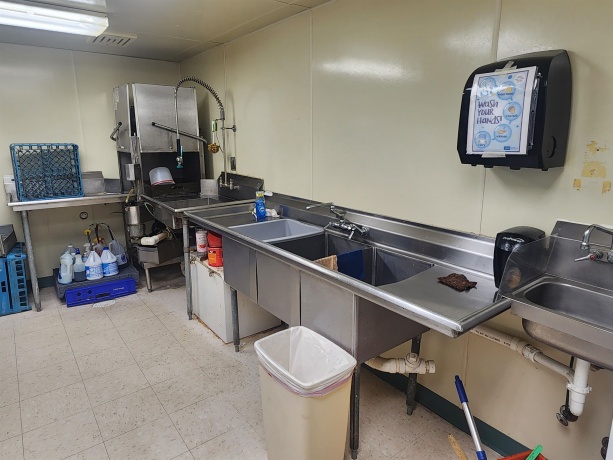 423-425 MAIN, PECATONICA, Illinois 61063, ,Commercial,For Sale,MAIN,202507109